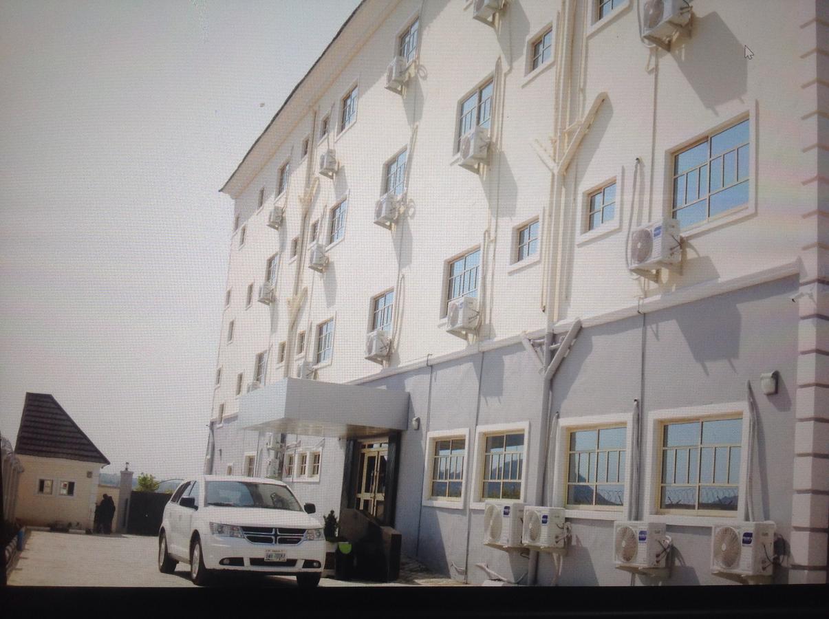 Peace Media Hotels Abuja Esterno foto