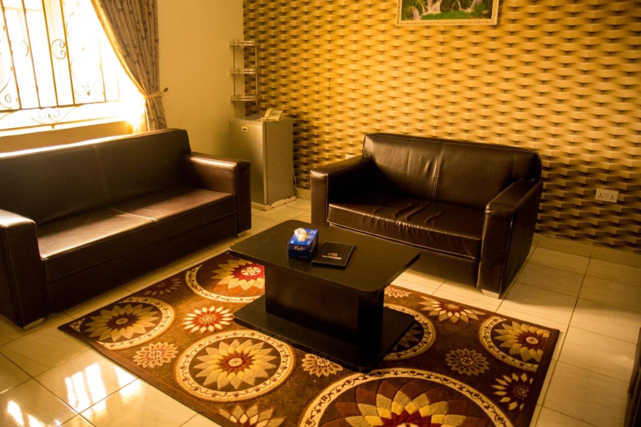 Peace Media Hotels Abuja Esterno foto