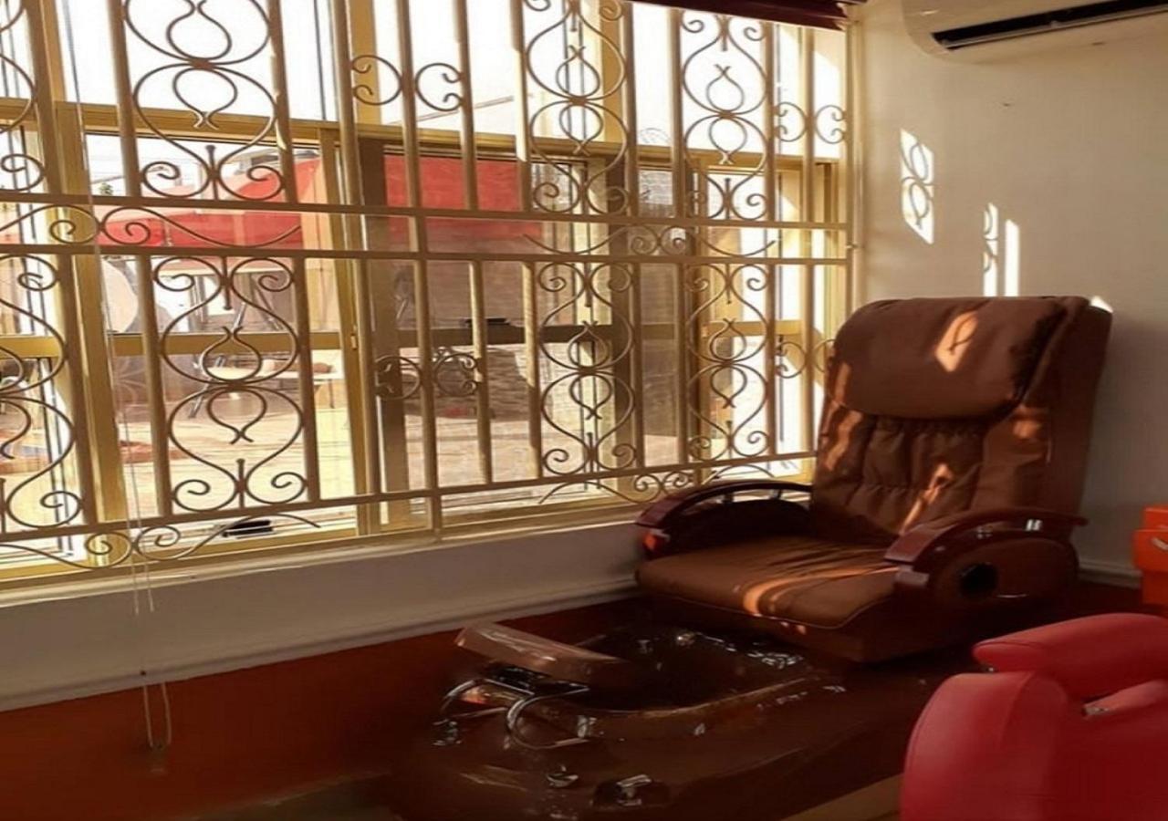 Peace Media Hotels Abuja Esterno foto