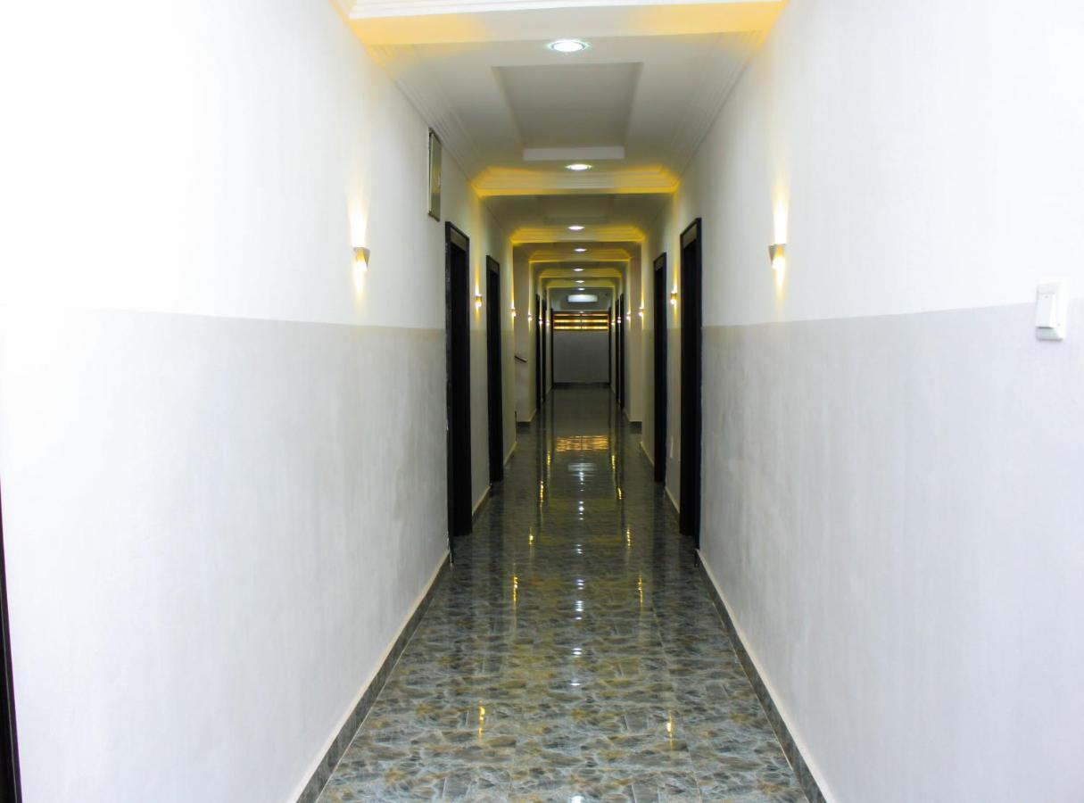 Peace Media Hotels Abuja Esterno foto