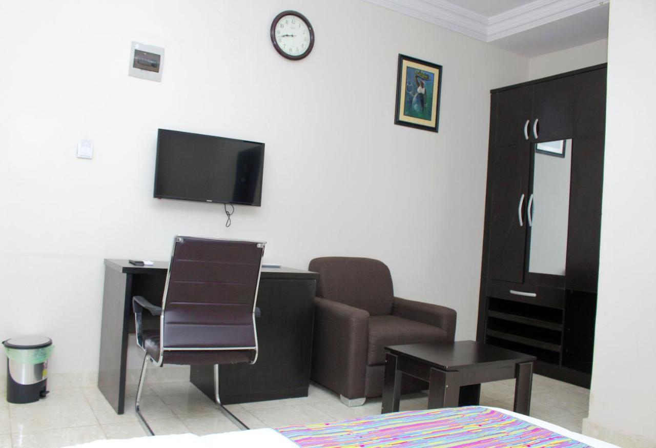 Peace Media Hotels Abuja Esterno foto
